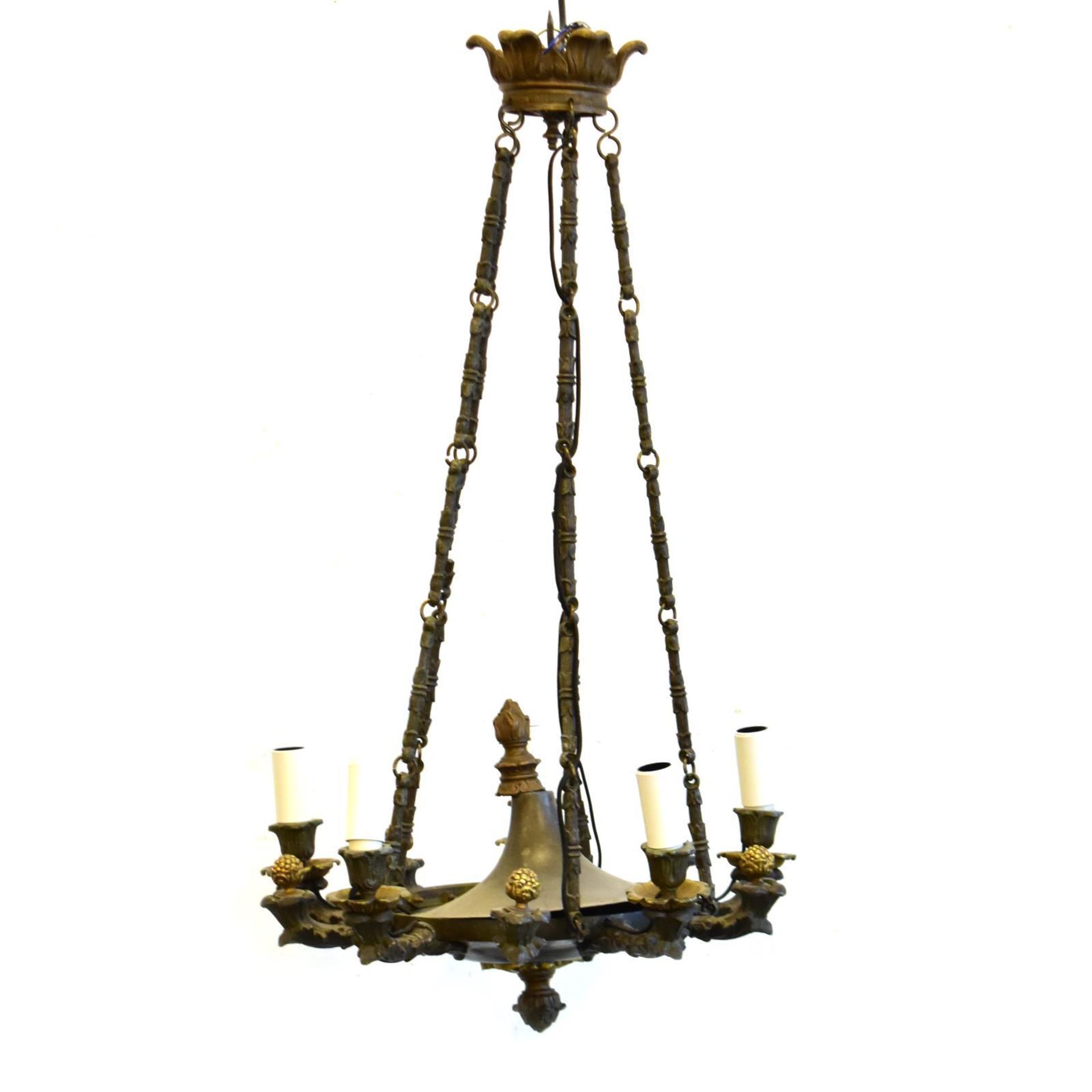 Deckenlüster. 19./20 Jh. | Metall, tlw. vergoldet.