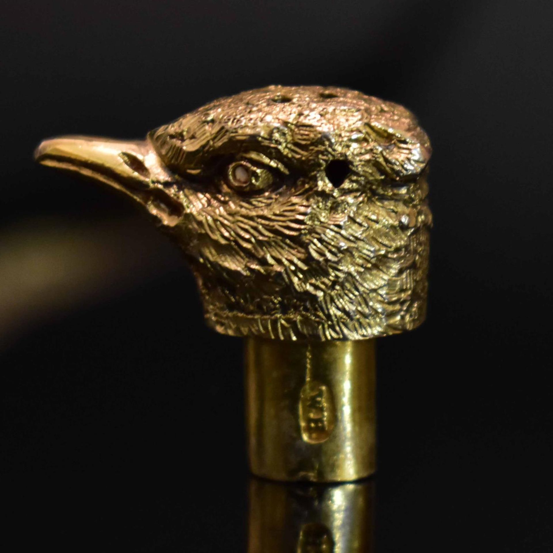 Salzstreuer in Form eines Fasans. London, 1921, William Hornby | Silber, tlw. vergoldet. - Bild 4 aus 5