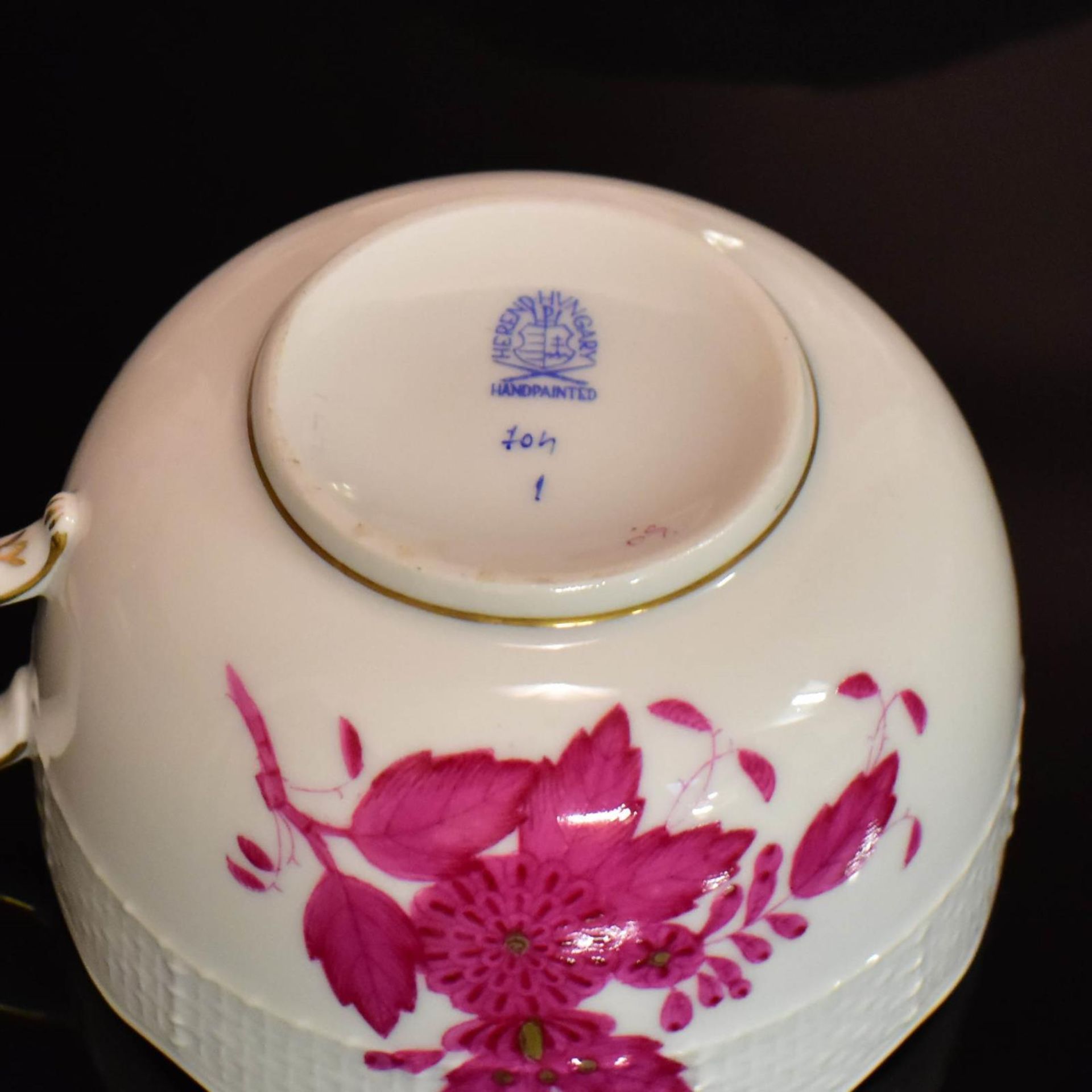 Kaffeeservice für sechs Personen. Herend | Porzellan, Farb- und Goldstaffagen. - Bild 3 aus 3