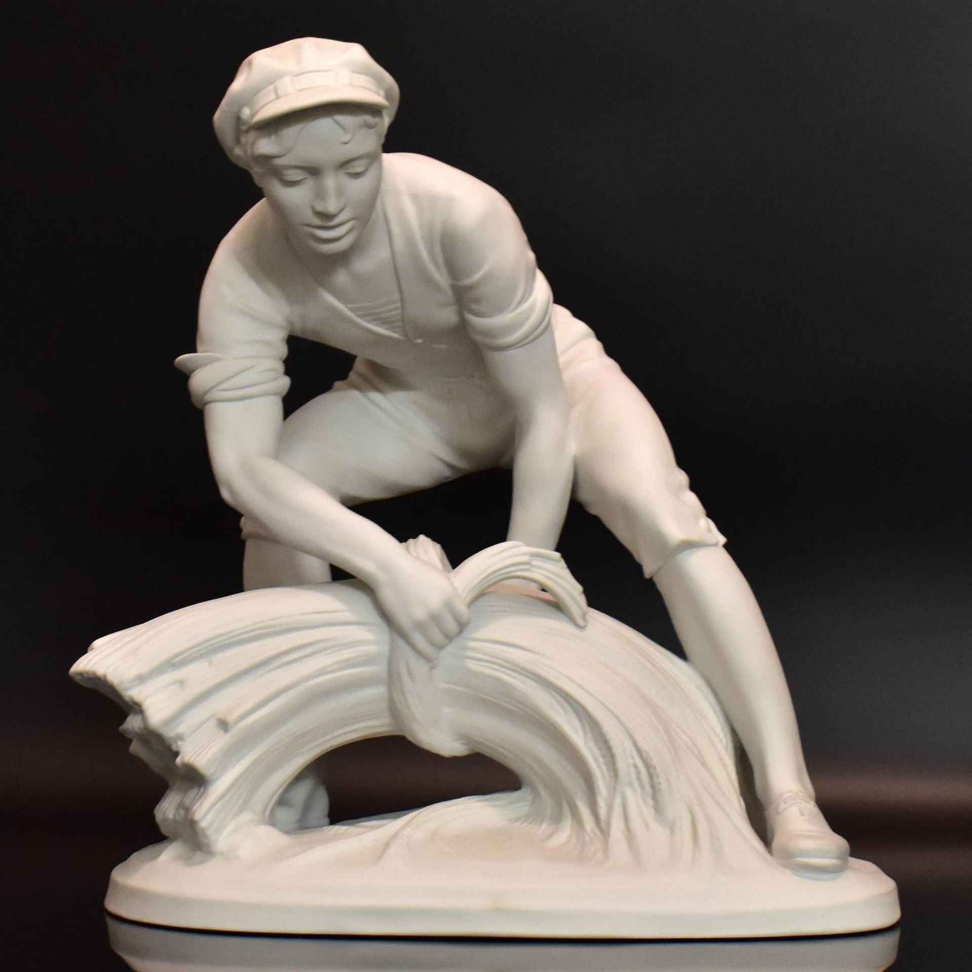 "Garbenbinder". Aelteste Volkstedter, nach einem Modell der Schwarzburger Werkstätten, Entwurf A....