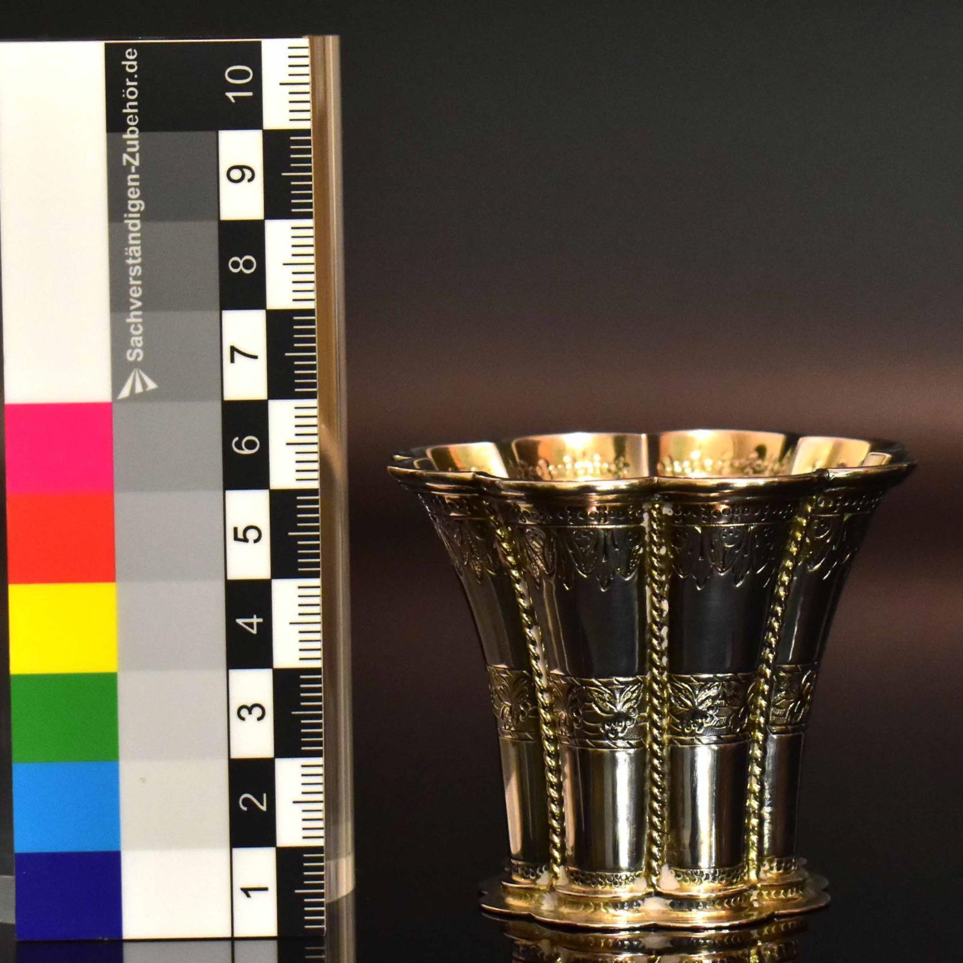 Margaretenbecher. Dänemark, Svend Toxvaerd | Silber, innen vergoldet. - Bild 2 aus 3