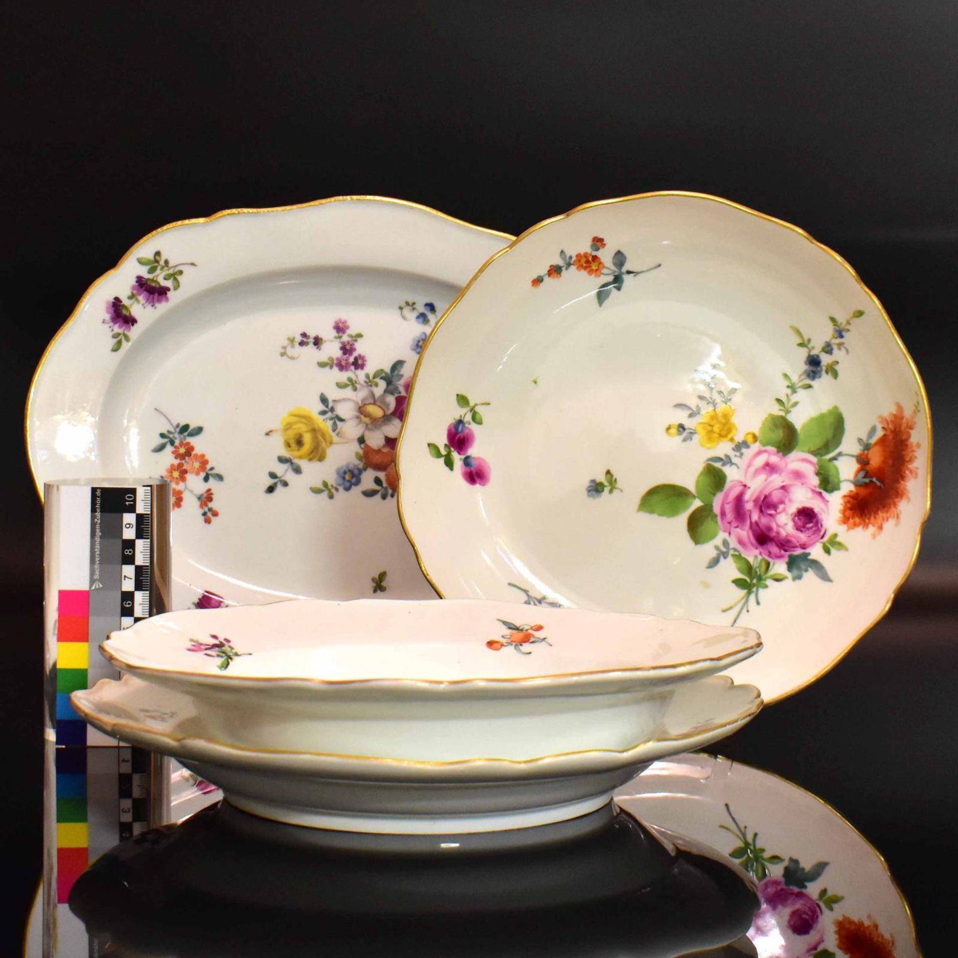 Speise-Teilservice, 23tlg. Meissen, Punktzeit | Porzellan, Farb- und Goldstaffagen. - Bild 2 aus 3