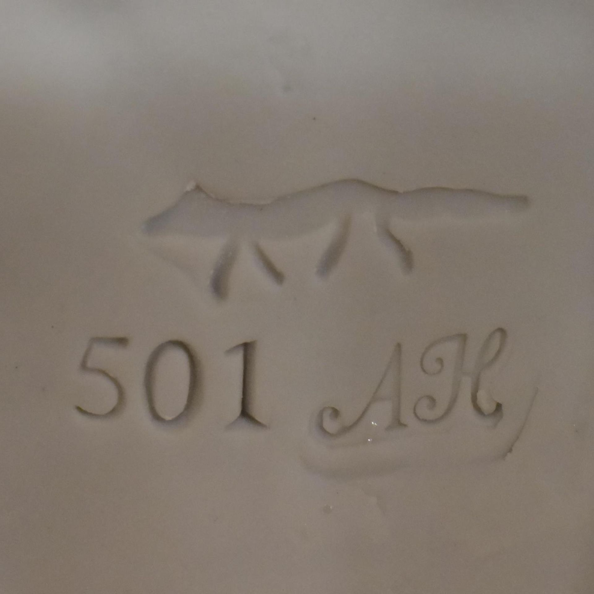 "Reife Früchte". Schwarzburger Werkstätten, nach Entwurf von E. Wagner | Porzellan, weiß. - Bild 3 aus 4