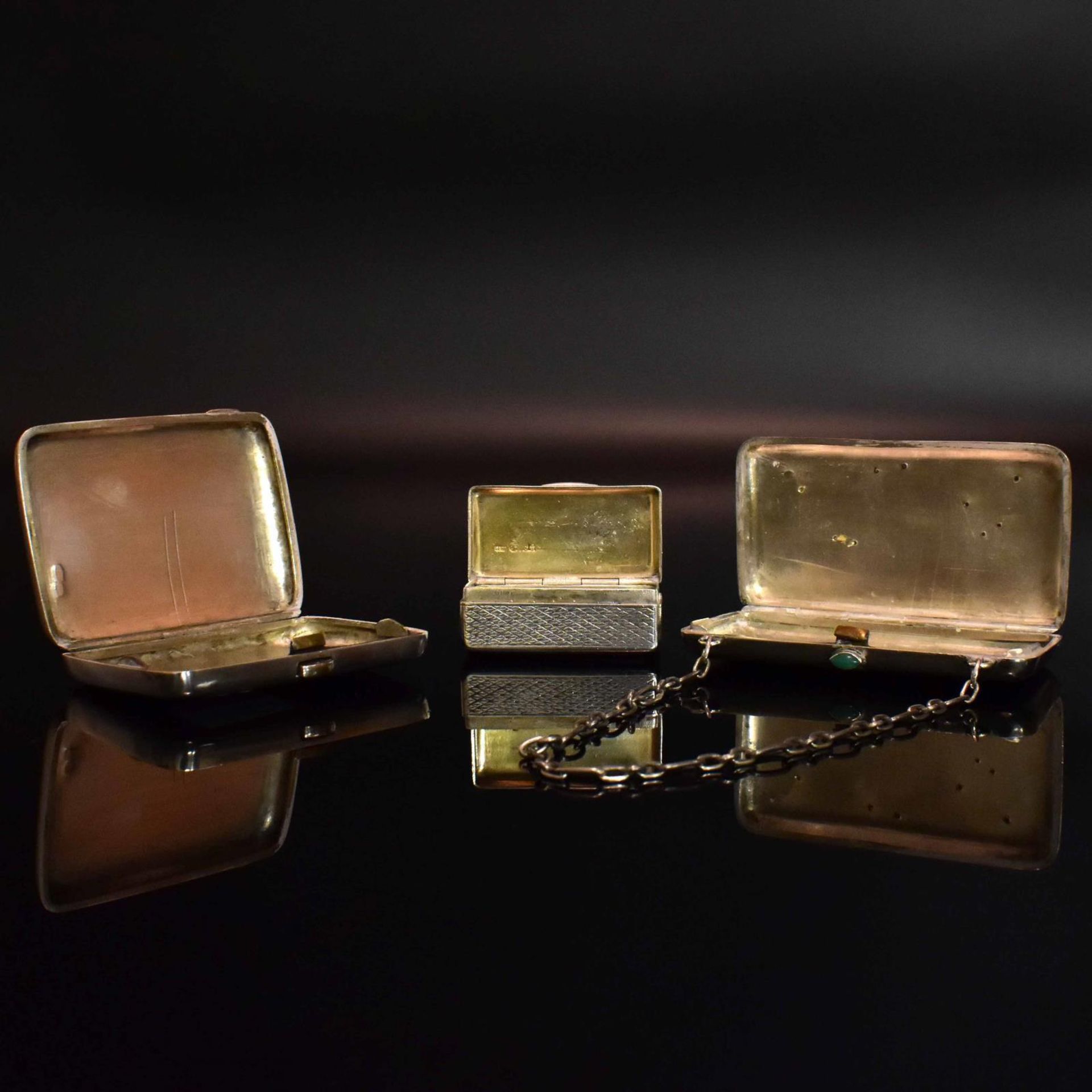 Zwei Dosen und Täschchen. Russland, 20. Jh., u.a. Moskau | Silber. - Bild 2 aus 5