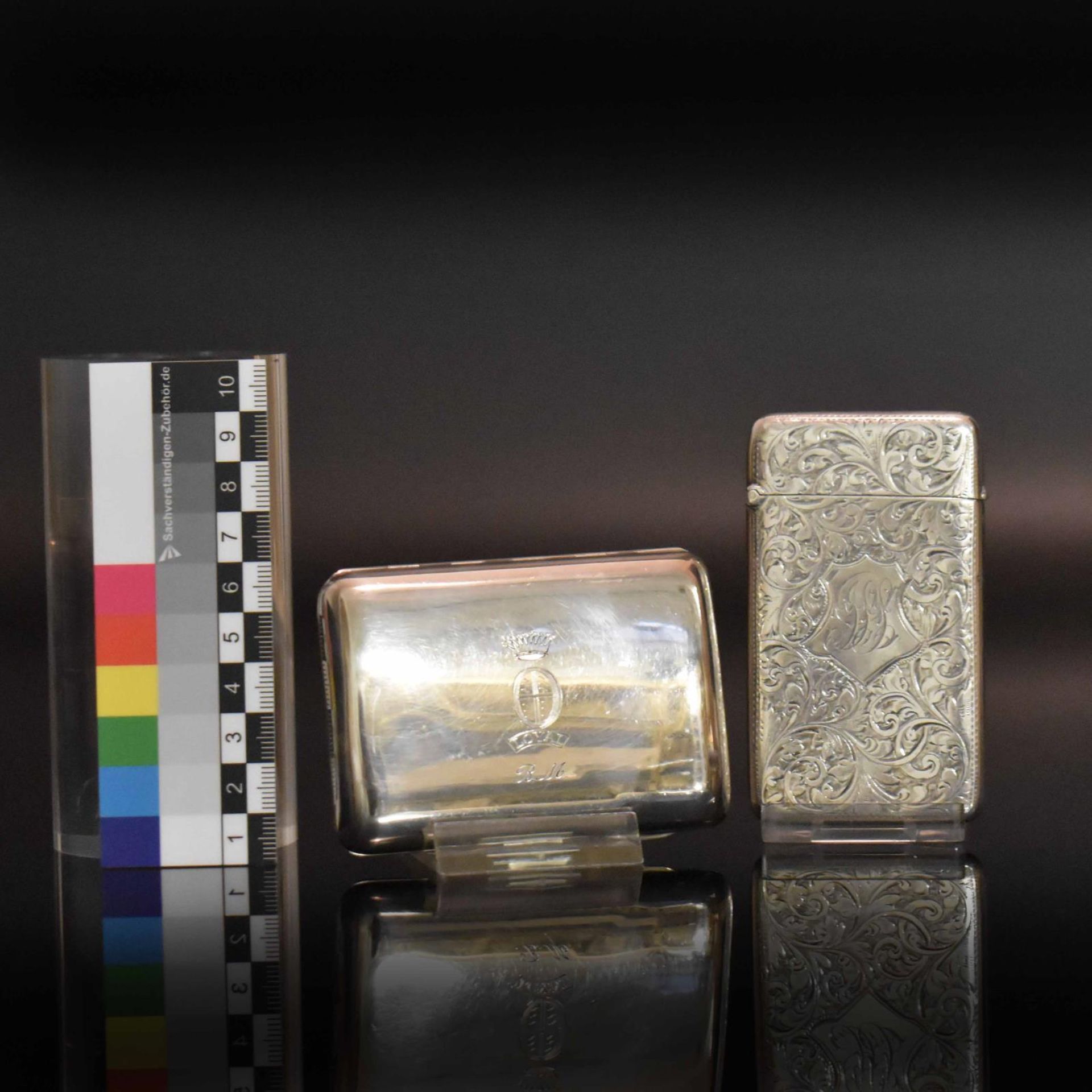 Zigaretten- und Visitenkartenetui. Birmingham, u.a. 1924, William Neale & Son Ltd bzw. Jones & Cr... - Bild 2 aus 3