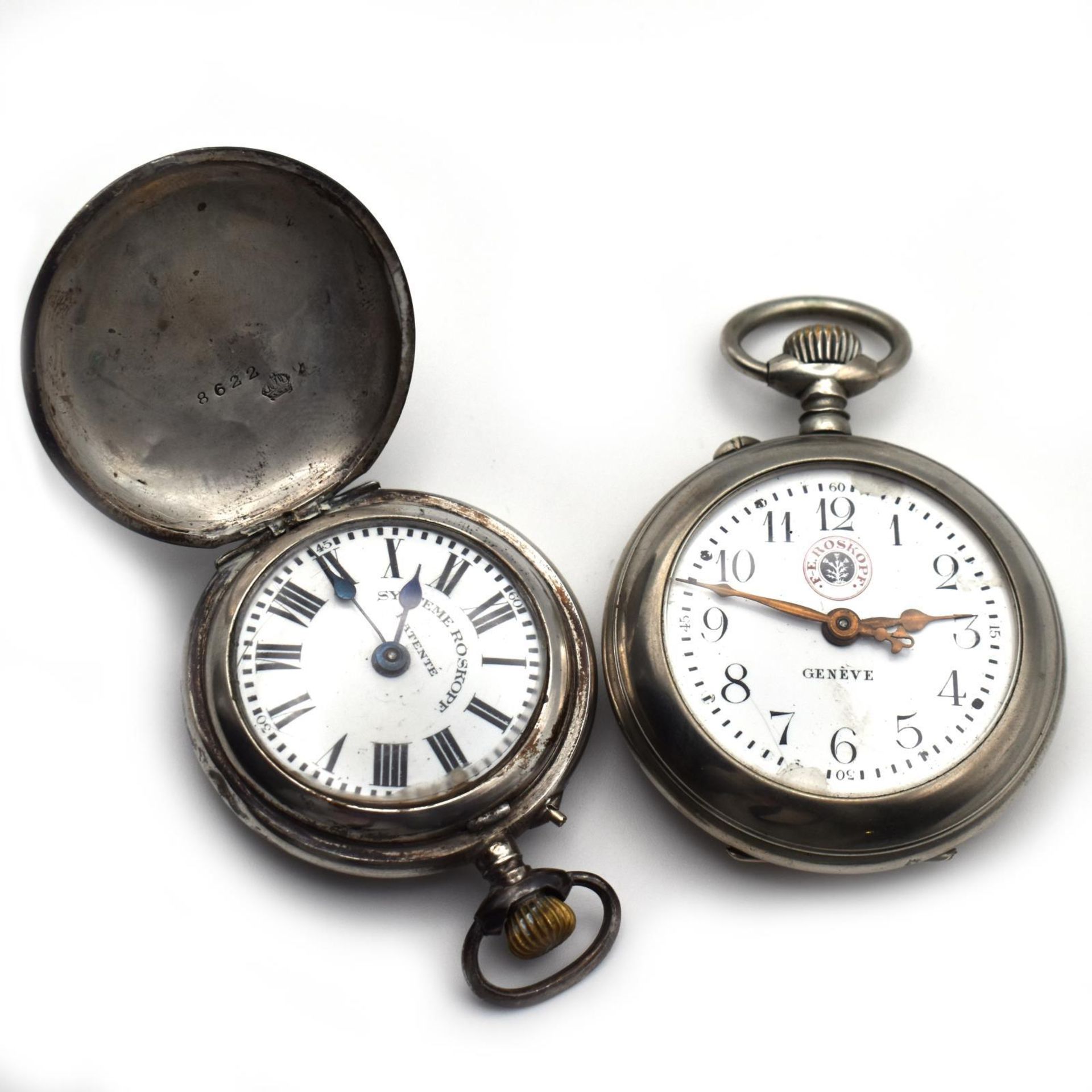 Zwei Taschenuhren. Gehäuse Metall bzw. Silber.