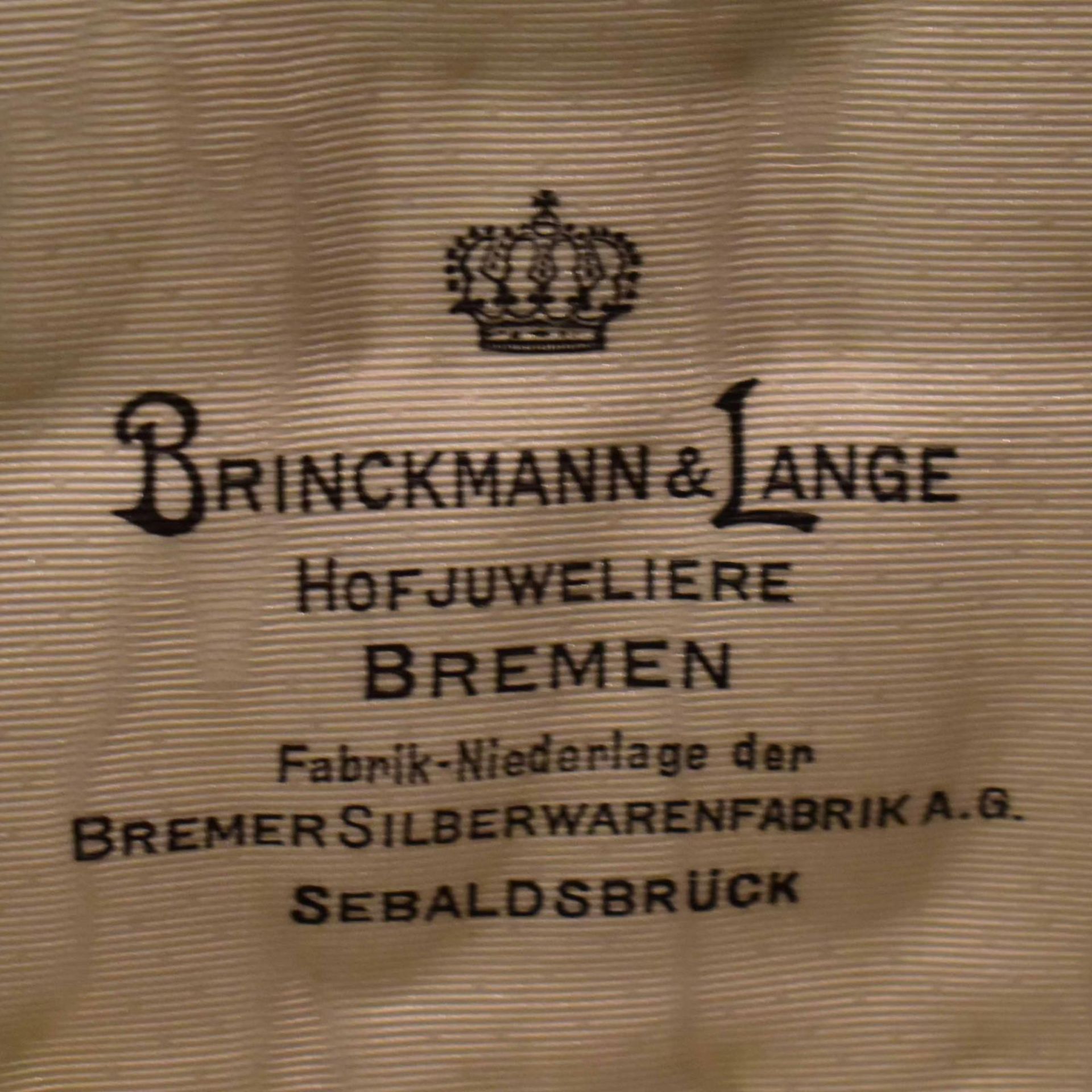 Satz von 24 Moccalöffeln. Bremen, 20. Jh., Bremer Silberwarenfabrik | Silber, vergoldet. - Bild 3 aus 4
