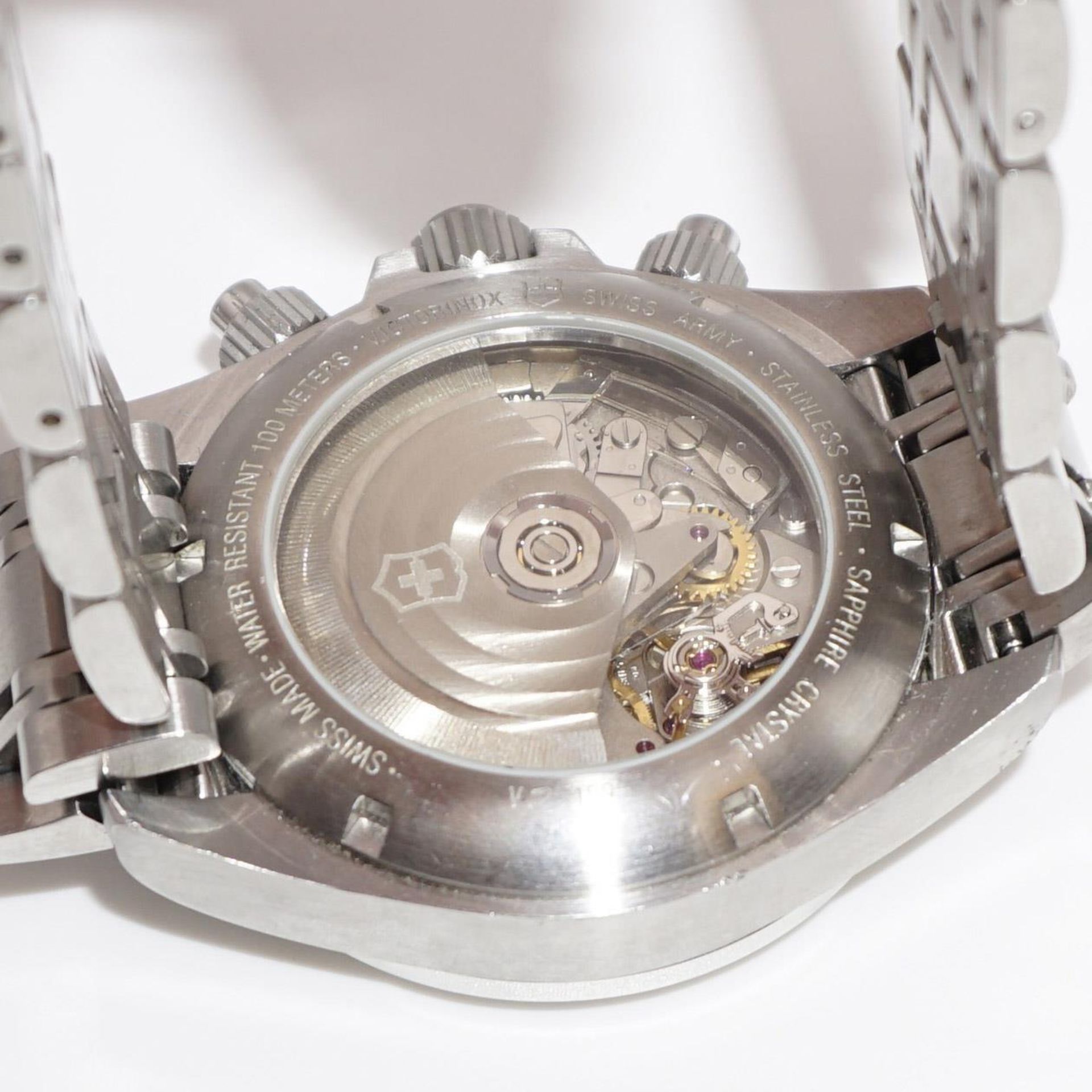 Armbanduhr mit Chronograph. Victorinox Swiss army | Gehäuse und Armband Stahl. - Bild 3 aus 3