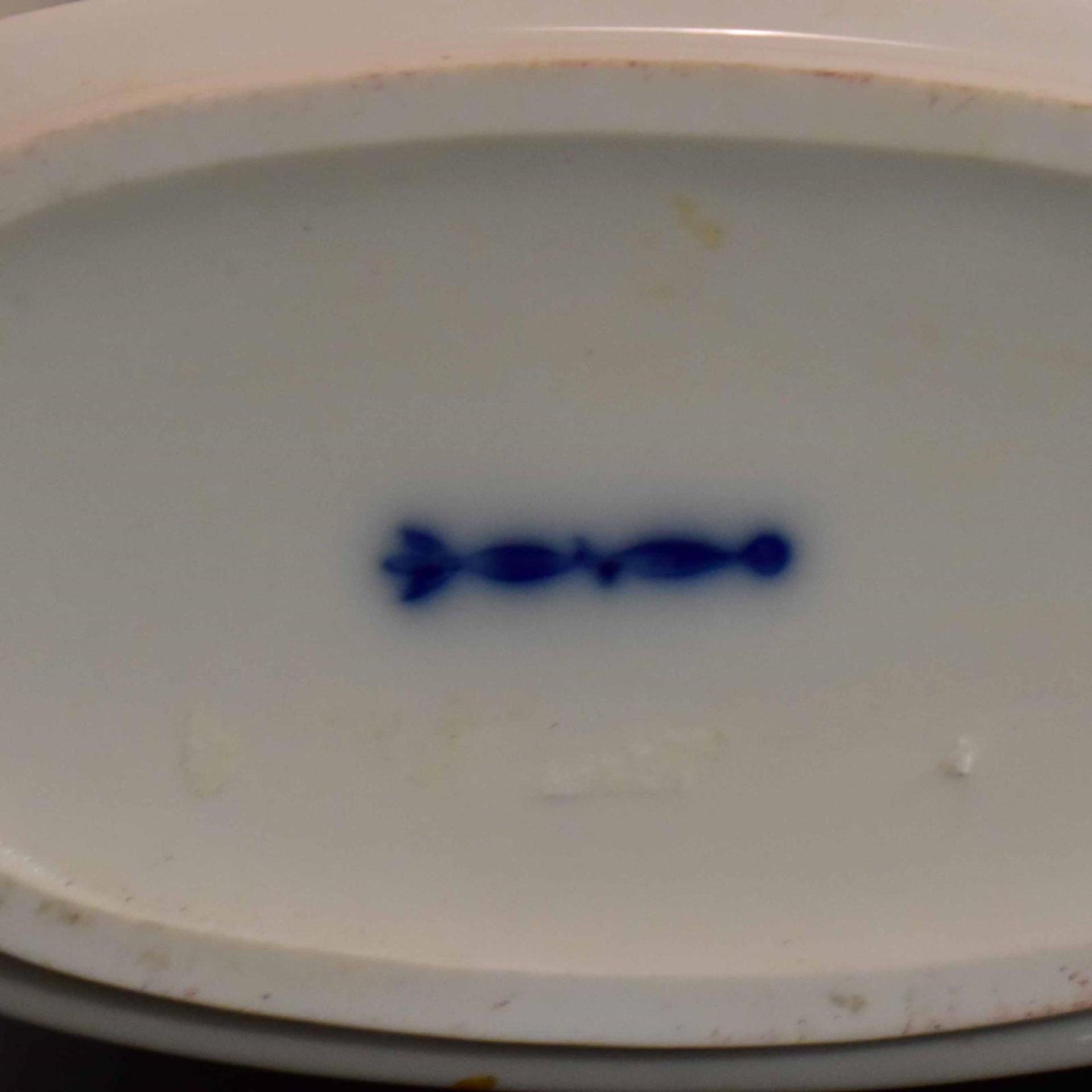 Zwei Teedosen. KPM Berlin, nach Entwurf von Trude Petri | Porzellan, weiß. - Bild 3 aus 3