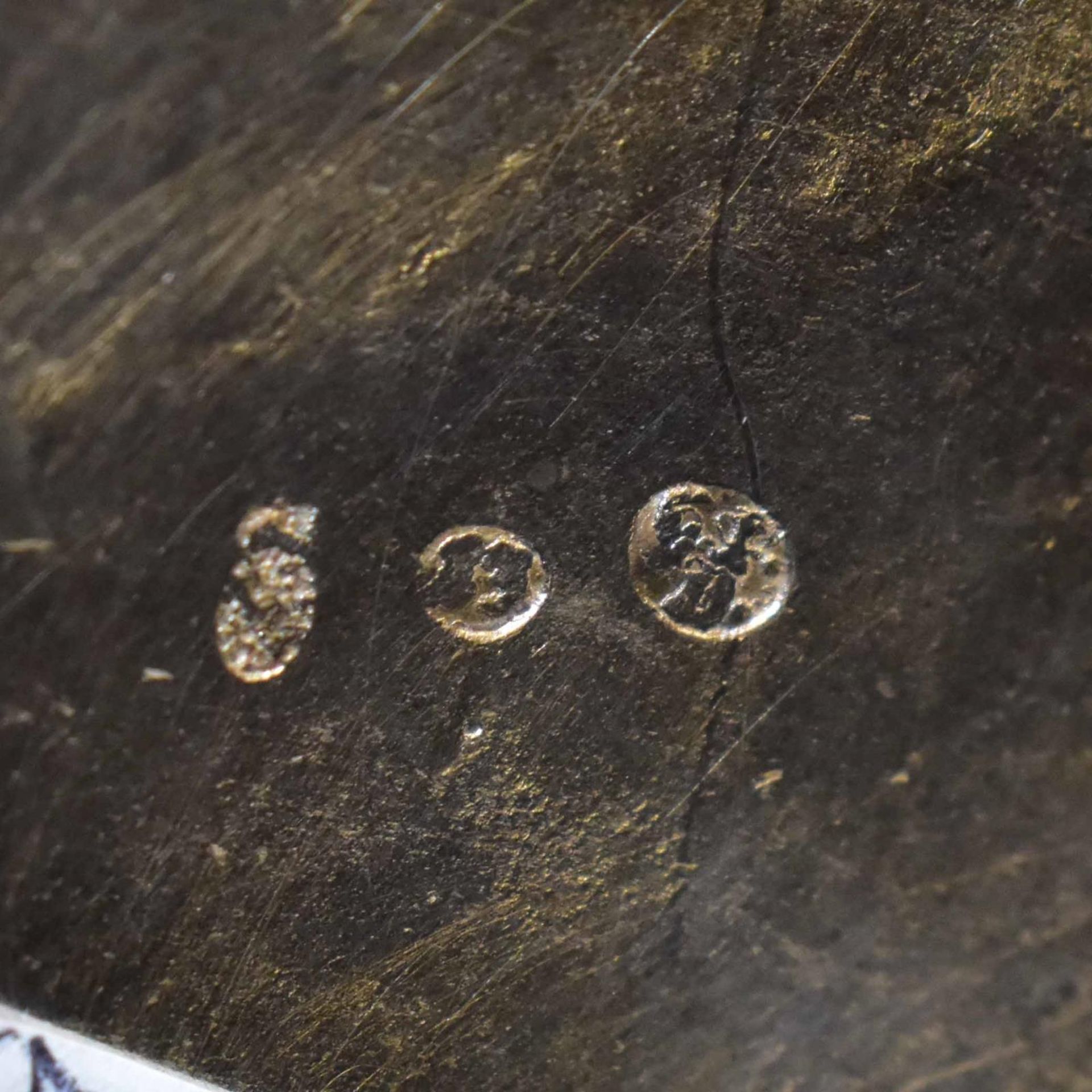 Reisebecher. Karlsruhe, um 1840, Christian Friedrich Deimling | Silber, innen vergoldet. - Bild 3 aus 3