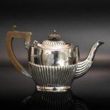 Kleine Teekanne. Birmingham, 1923, William Neale & Son Ltd. | Silber.