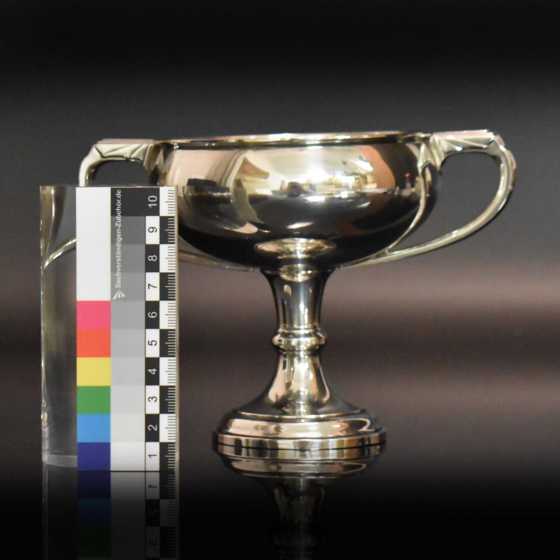 Kleine Fußschale. Birmingham, 1946, Adie Brothers Ltd. | Silber. - Bild 2 aus 3