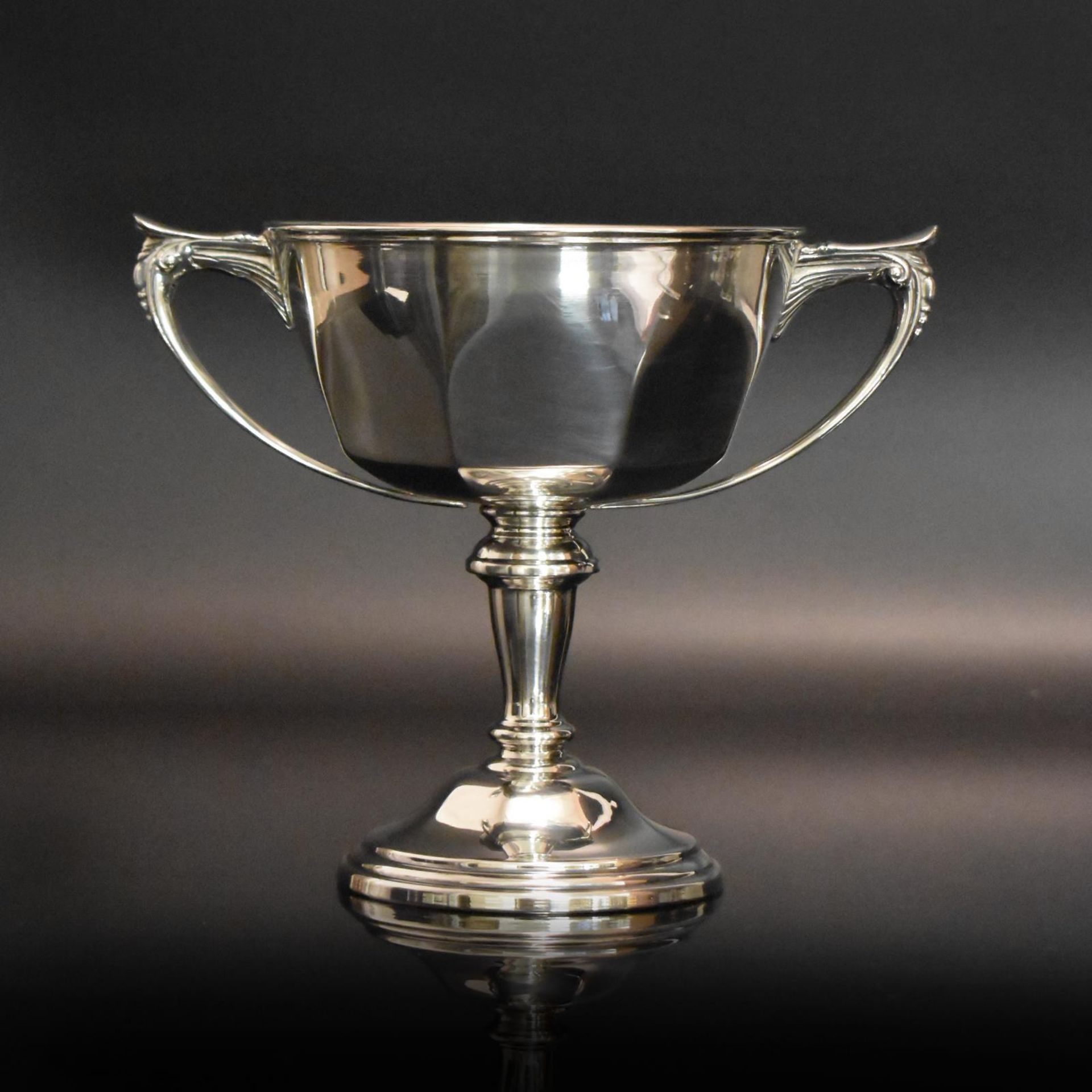 Fußschale. Italien, 20. Jh. | Silber