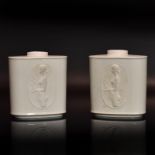 Zwei Teedosen. KPM Berlin, nach Entwurf von Trude Petri | Porzellan, weiß.