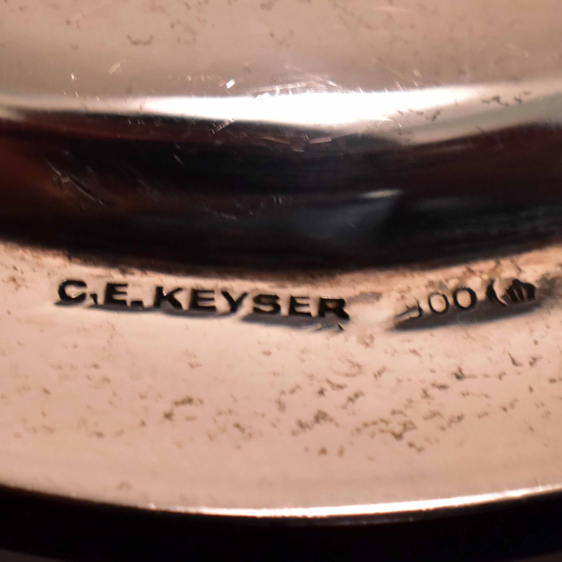 Zwei Teller. Deutschland, 20. Jh., u.a. Schwäbisch Gmünd, Gebrüder Deyhle | Silber. - Bild 3 aus 4