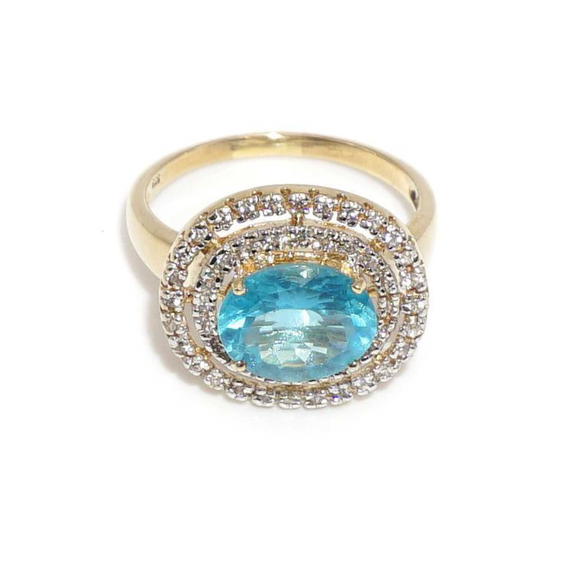 Ring. 10 K GG und WG.