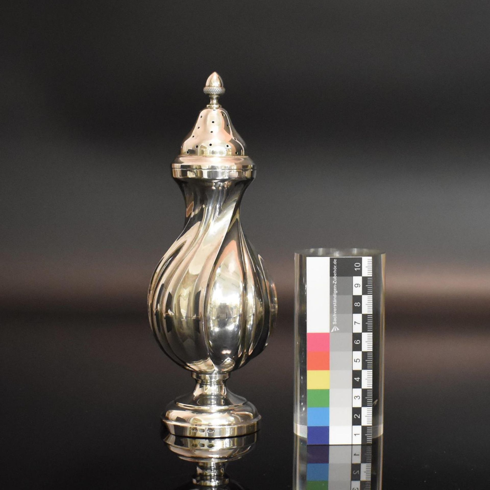 Zuckerstreuer. Italien, Florenz, 20. Jh. | Silber. - Bild 3 aus 3