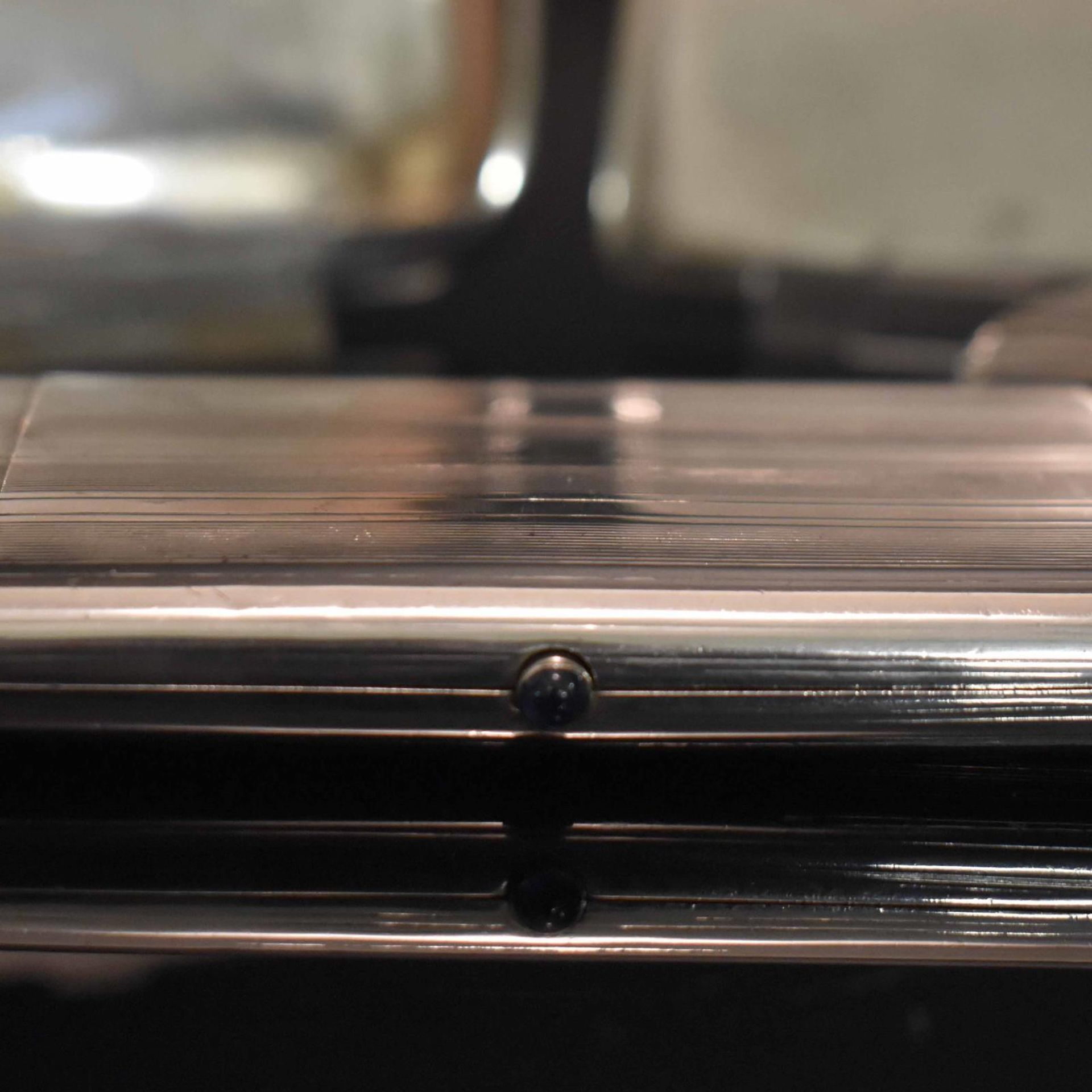 Vier Zigarettenetuis. Deutschland, u.a. Schwäbisch Gmünd, Wilhelm Binder | Silber, innen vergoldet. - Bild 2 aus 4