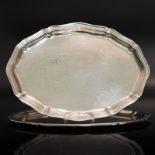 Zwei kleine ovale Tabletts. Deutschland, u.a. Schwäbisch Gmünd, Gebrüder Deyhle | Silber.