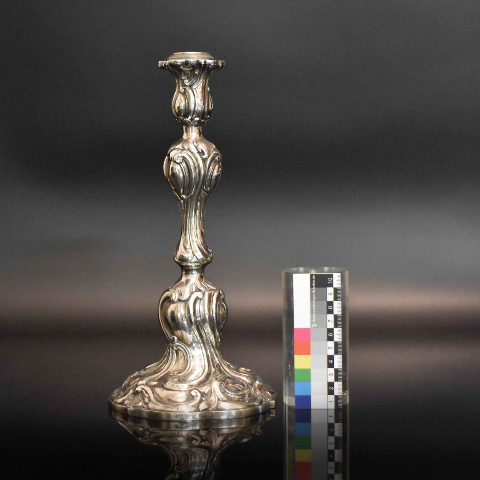 Kerzenleuchter. Berlin, D. Vollgold & Söhne | Silber. - Bild 2 aus 3