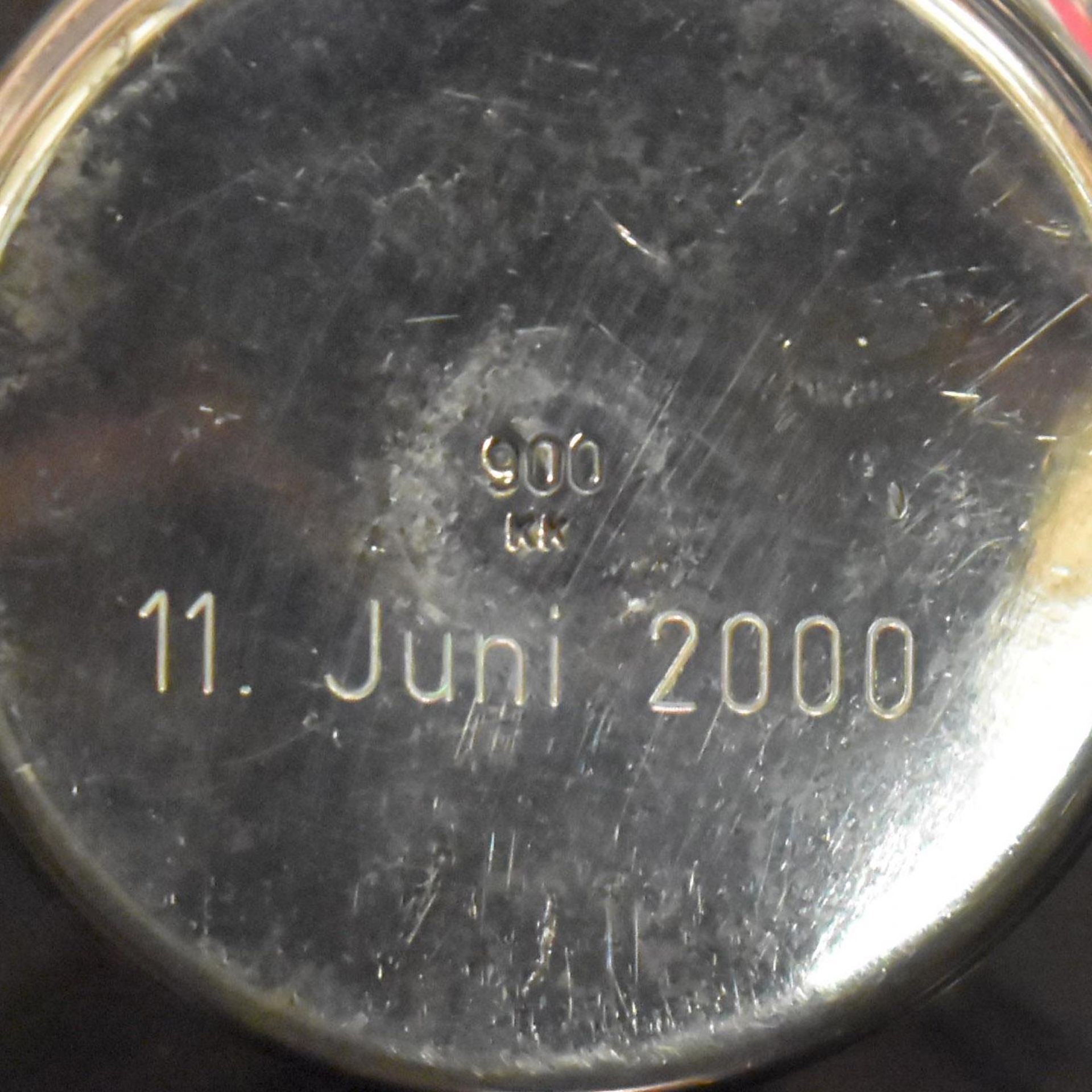 Becher. Silber, innen vergoldet. - Bild 3 aus 3