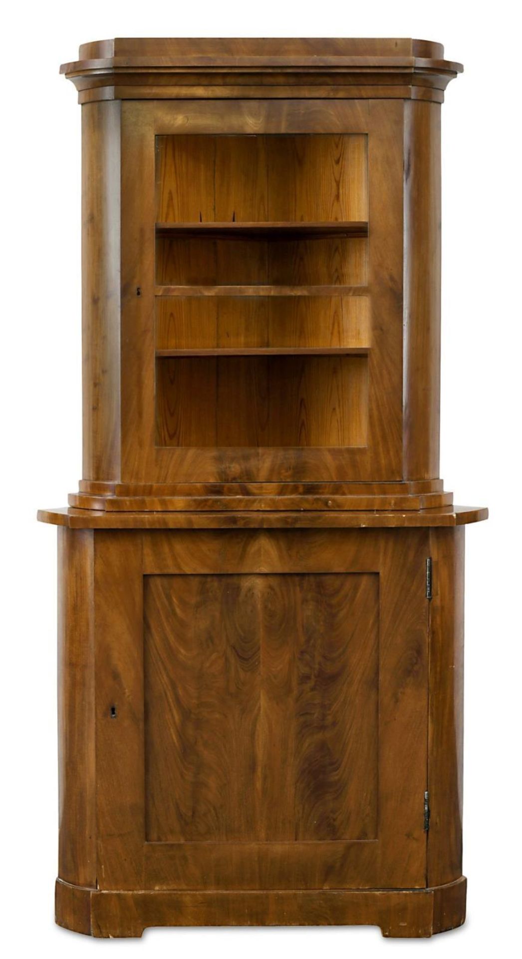 Eckschrank. Biedermeier, Norddeutschland | Mahagoni auf Nadelholz furniert, Glas.