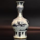 Knoblauchvase. Frankfurt, 18. Jh. | Fayence.