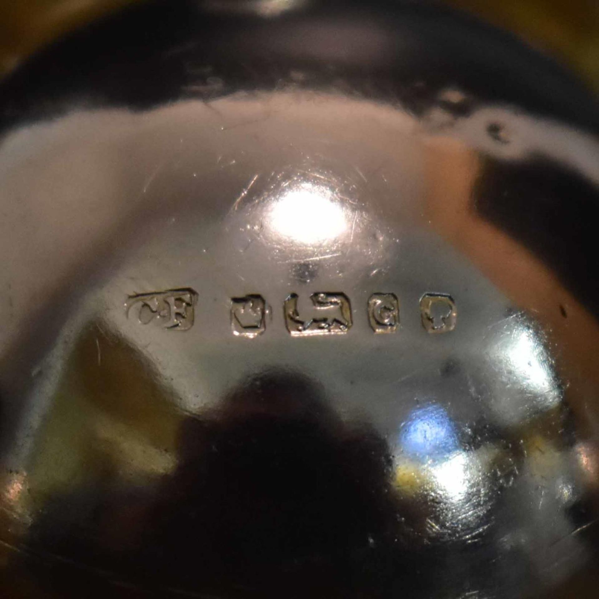 Satz von vier Salieren, ein Paar Salieren und fünf Löffelchen. U.a. Sheffield, 1870, CF | Silber,... - Bild 4 aus 4