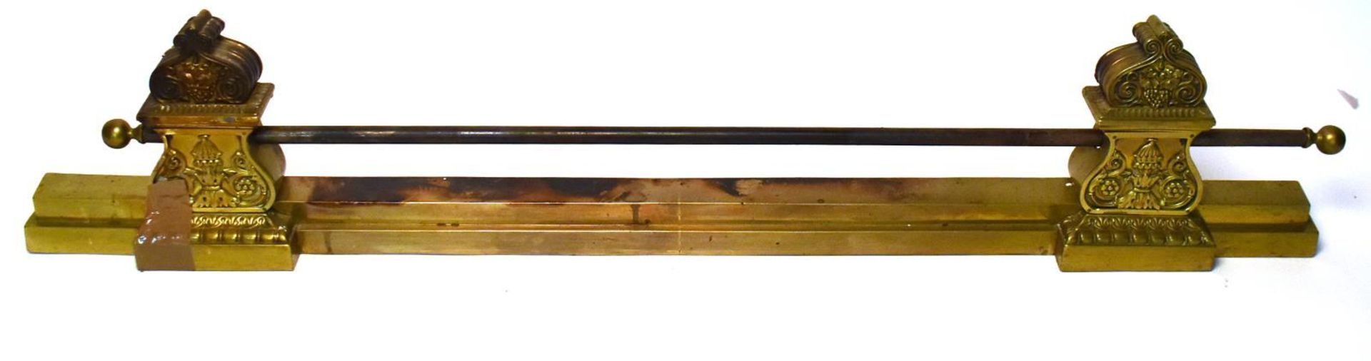 Kaminvorsatz. Barockstil | Messing, Eisen.