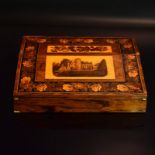 Tunbridge Ware Schreibpult. Tunbridge Wells, Kent, England | 2. H. 19. Jh. Verschiedene Holzfurni...