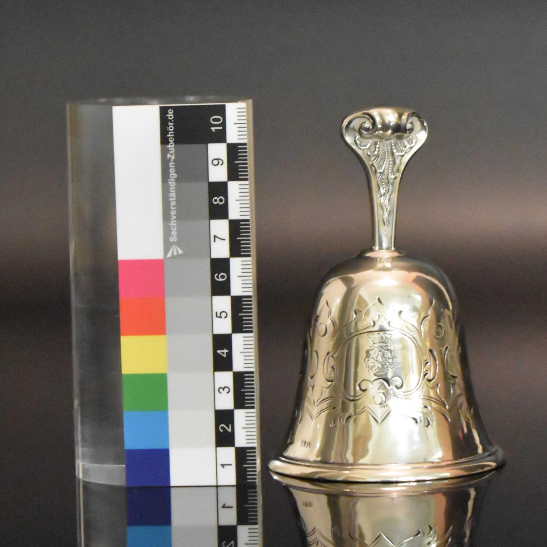 Tischglocke. Wien, 1859 | Silber. - Bild 2 aus 3