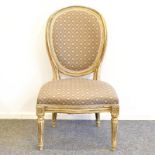 Kleiner Stuhl. 19./20. Jh., Louis XVI Stil | Holz, geschnitzt, weiße Fassung. Stoffbezug.