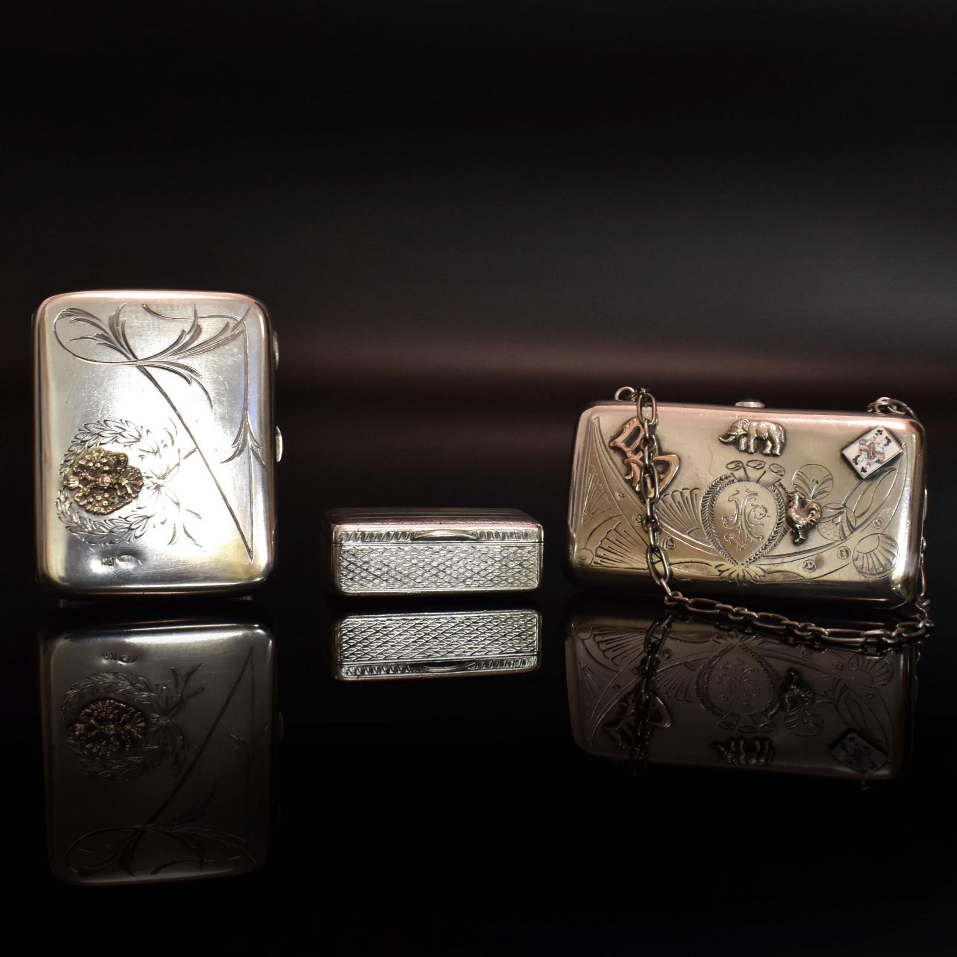 Zwei Dosen und Täschchen. Russland, 20. Jh., u.a. Moskau | Silber.