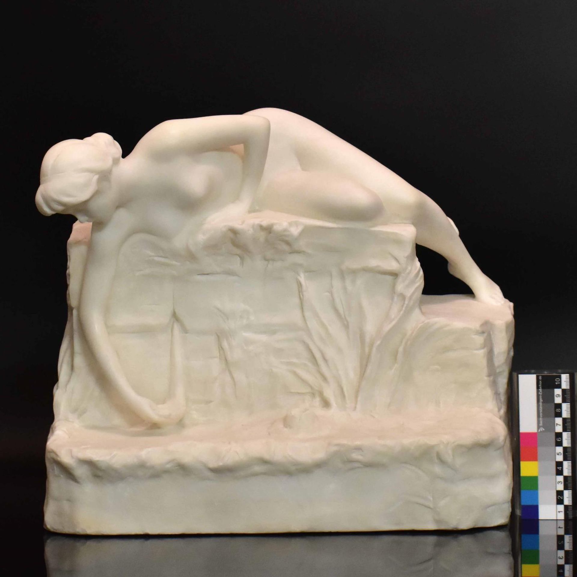 Quellnymphe. 19./20. Jh. | Gussmasse. - Bild 4 aus 4