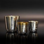 Drei Becher. Bremen, 20. Jh., Koch & Bergfeld | Silber, tlw. vergoldet.