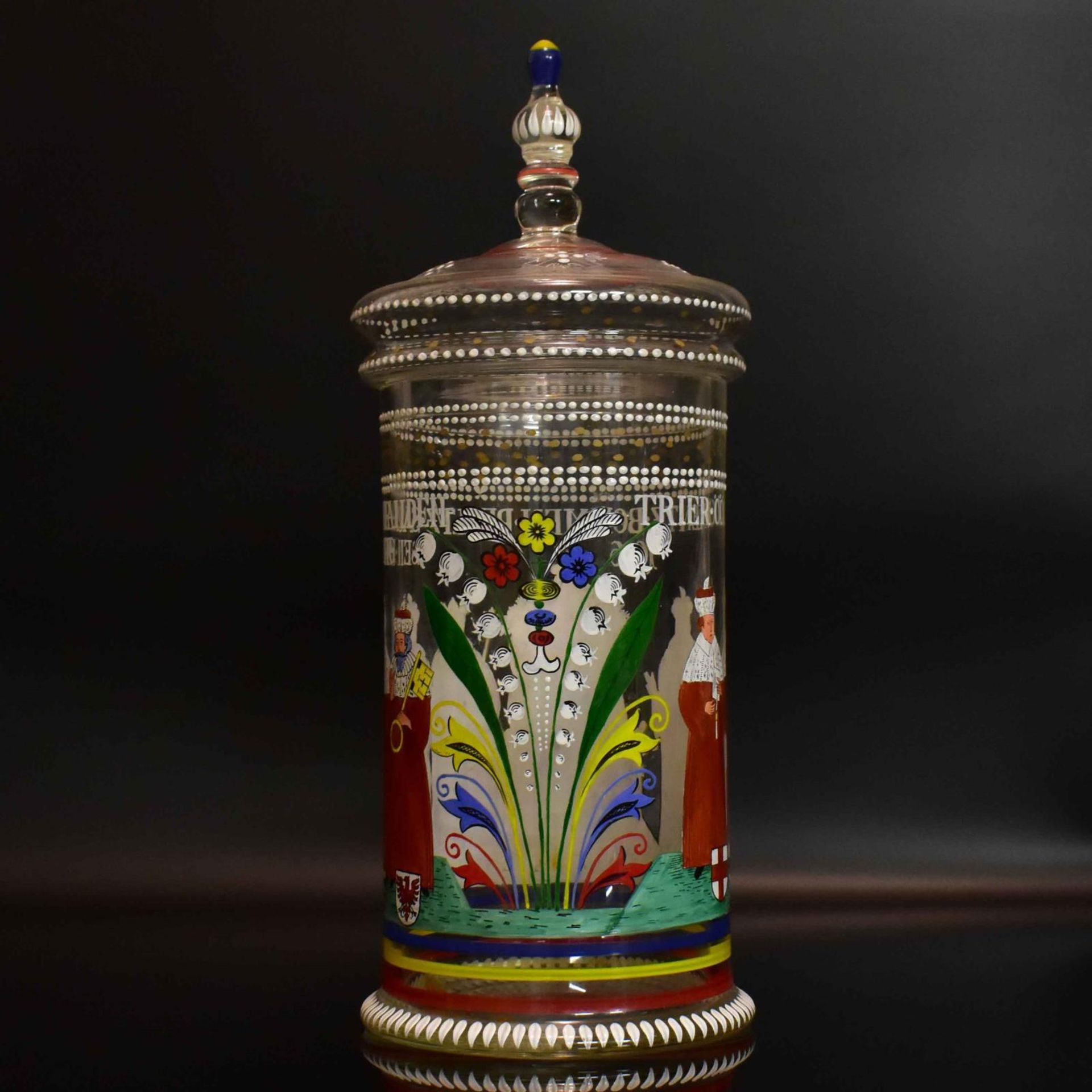 Kurfürstenhumpen. Deutschland, Ende 19./Anfang 20. Jh. | Farbloses Glas, bunter Emaildekor. - Bild 3 aus 4