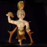 Lüstermännchen. 19./20. Jh. | Holz, geschnitzt, Farb- und Goldfassung. Geweihstangen.