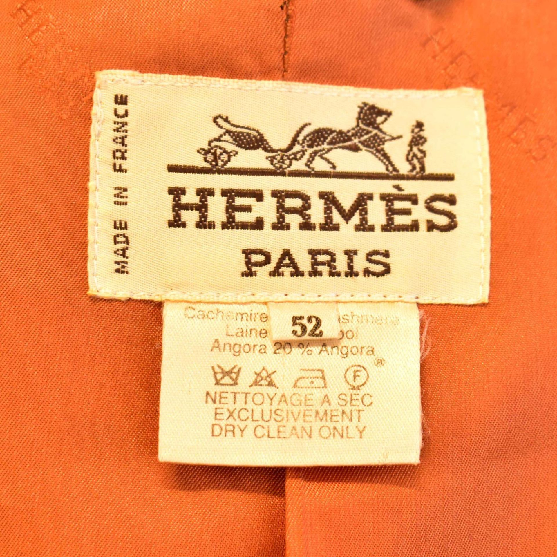 Vintage-Dufflecoat. Hermès | 50 % Kaschmir, 30 % Wolle, 20 % Angora. - Bild 2 aus 2