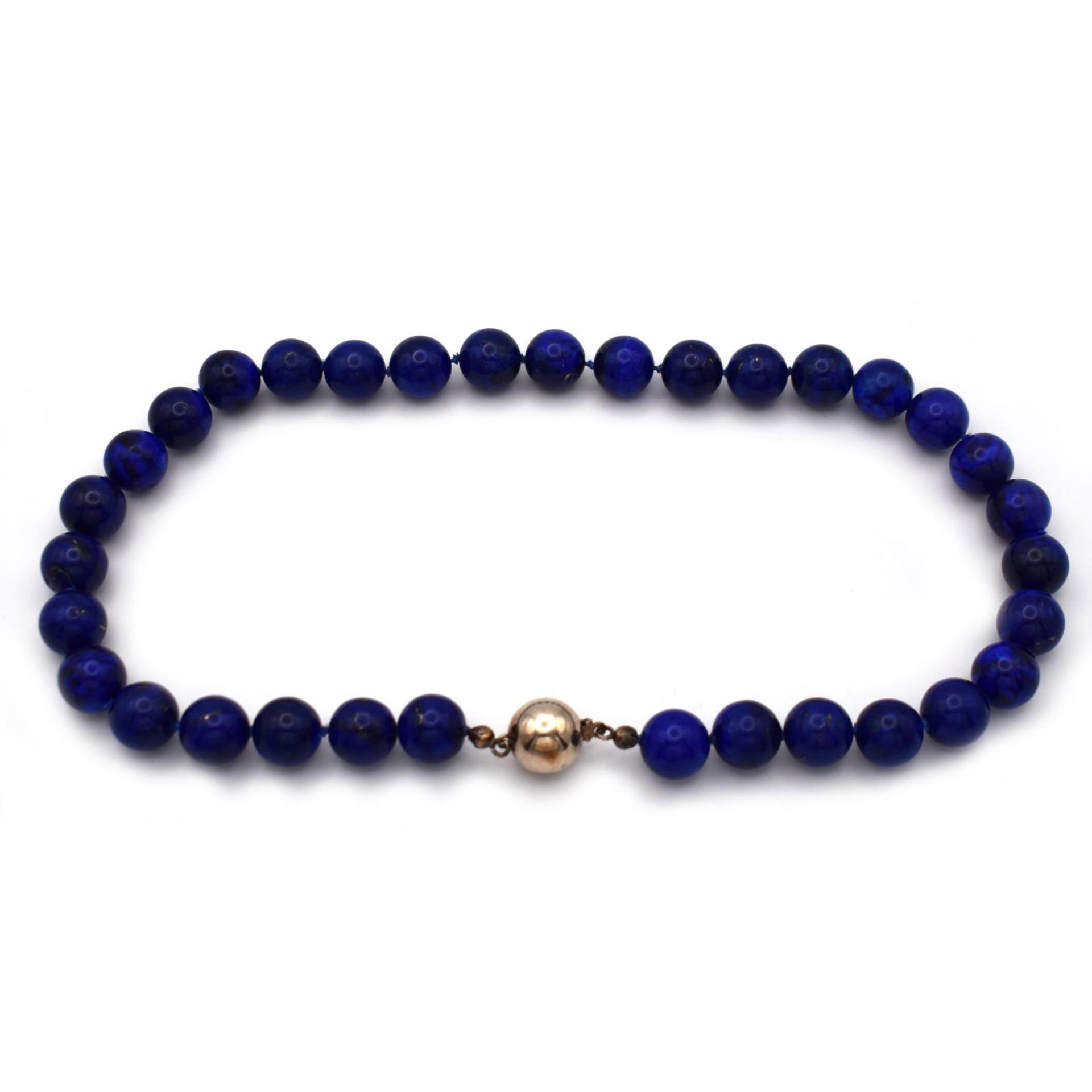 Collier. Schließe Silber, vergoldet.