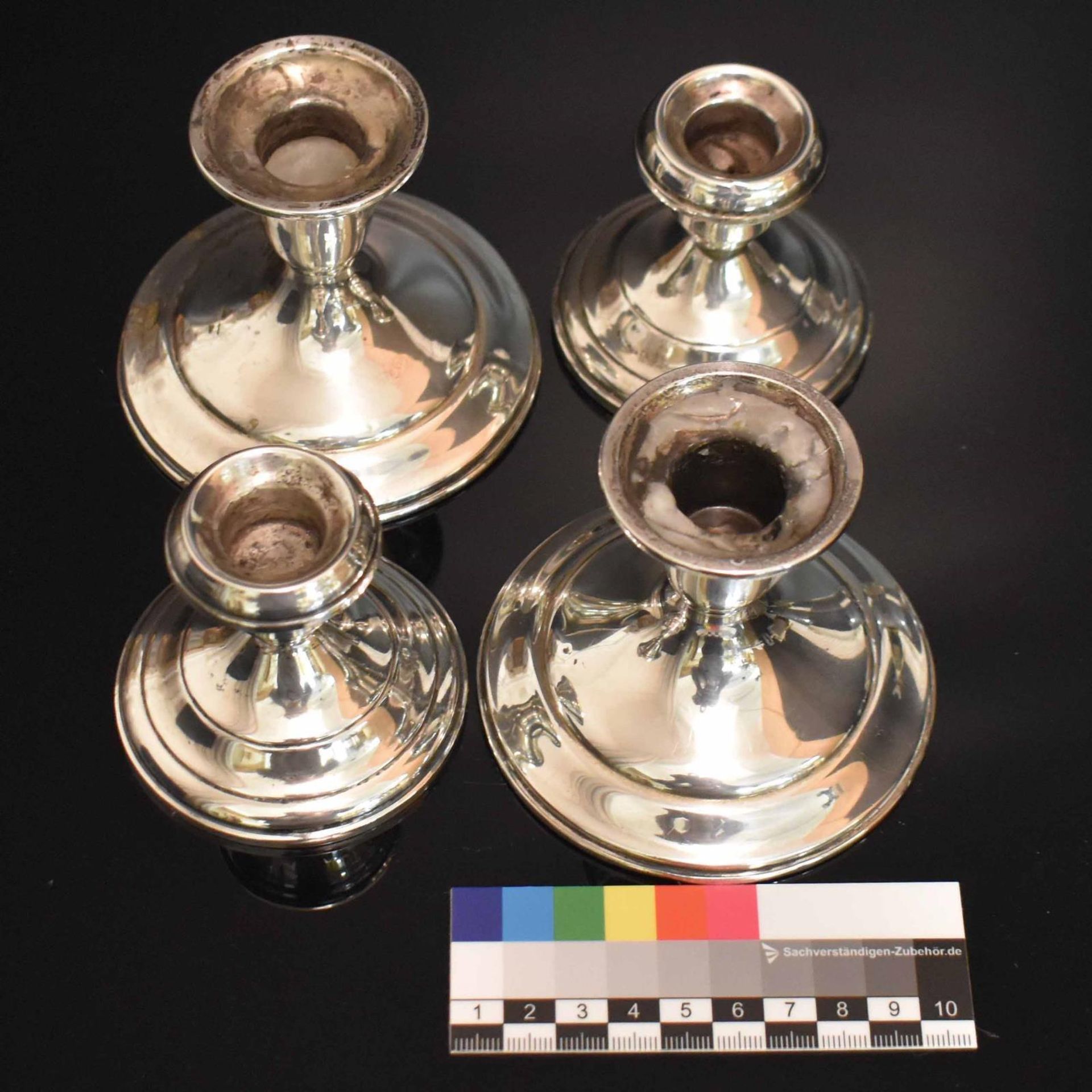 Zwei Paar Kerzenleuchter. Silber. - Bild 4 aus 4