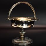 Biedermeier-Henkelkörbchen. Wohl Berlin, 19. Jh. | Silber, innen vergoldet.