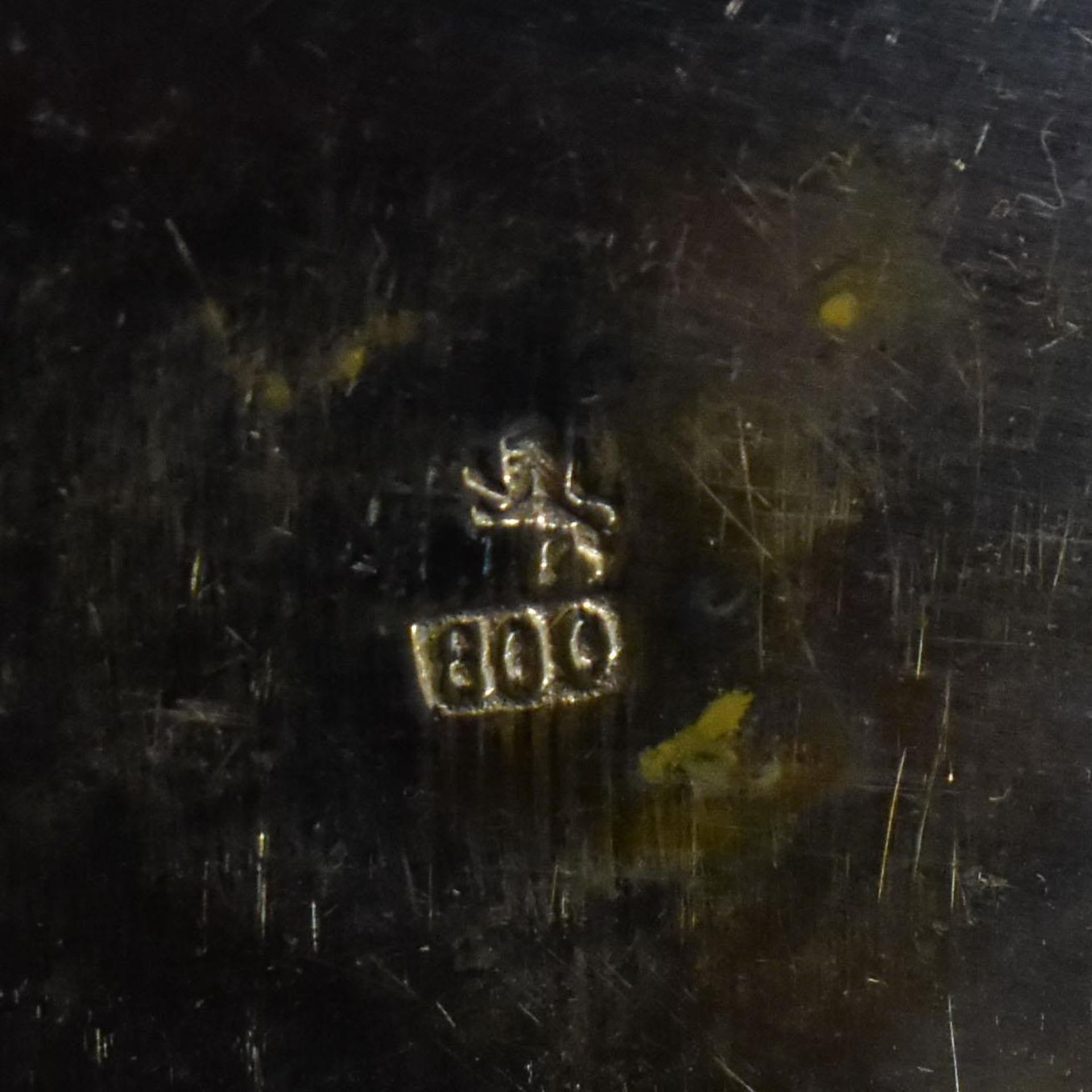 Sechs Becher. Schwäbisch Gmünd, 20. Jh., Gebrüder Deyhle | Silber, innen vergoldet. - Bild 3 aus 3