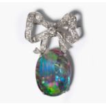 Schwarzopal-Brillant-Brosche