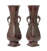 Hu-Vasenpaar Japan, 1. Hälfte 20. Jh.,