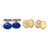 A pair of 9ct gold cufflinks