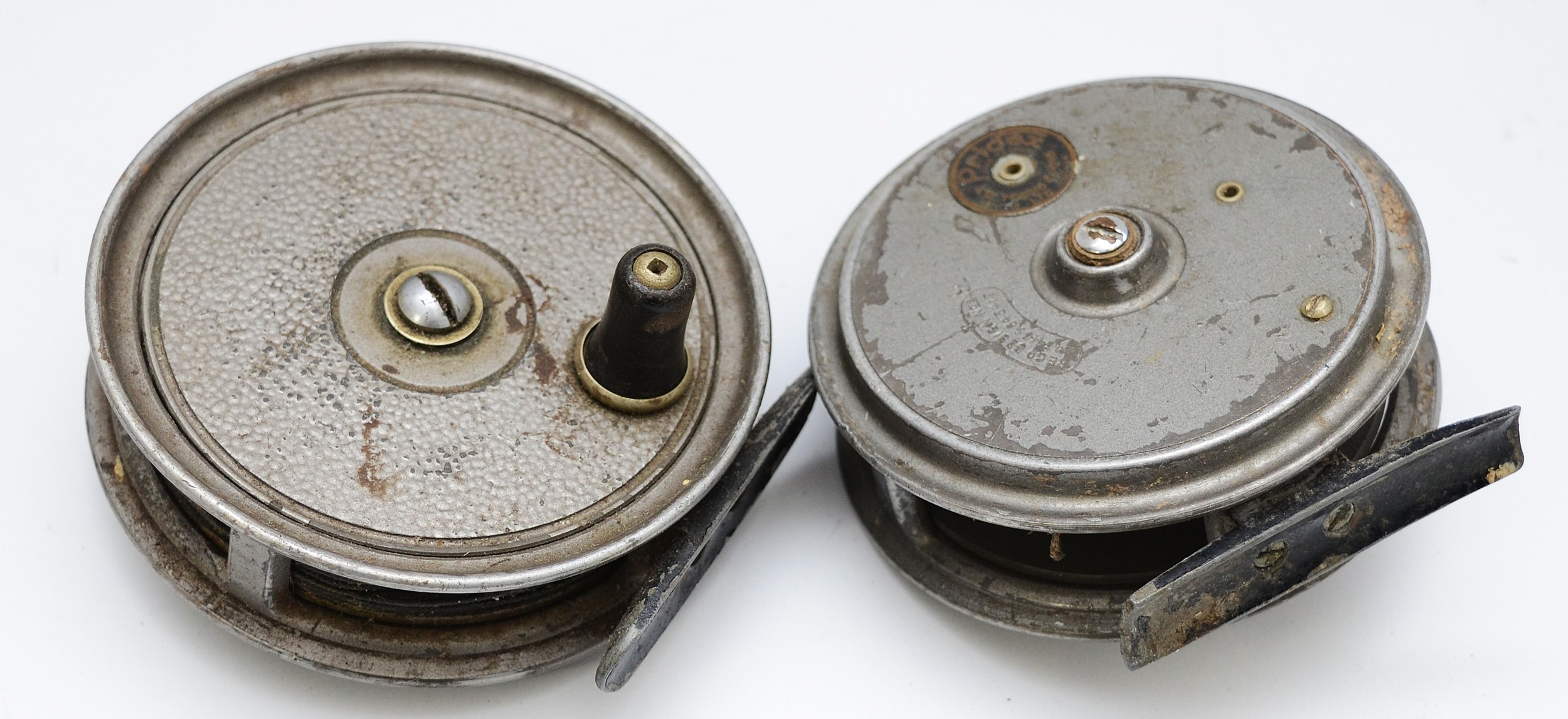 J.W. Young & Sons Ltd, The 'Pridex' fly fishing reel, steel foot, single handle operation, design - Image 3 of 3