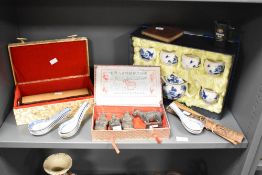 A quantity of 20th-century sundry items, to include a selection of Chinese ceramic soup spoons; a