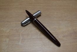 A Parker 51 vacumatic fill fountain pen in Cordovan Brown with lustraloy cap. Circa 1948. Slight