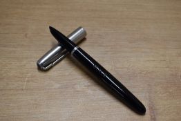 A rare UK manufactured Parker 51 vacumatic fill fountain pen in Black with lustraloy cap. Circa