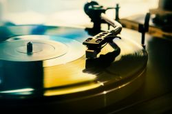 Vintage Vinyl and HiFi 1